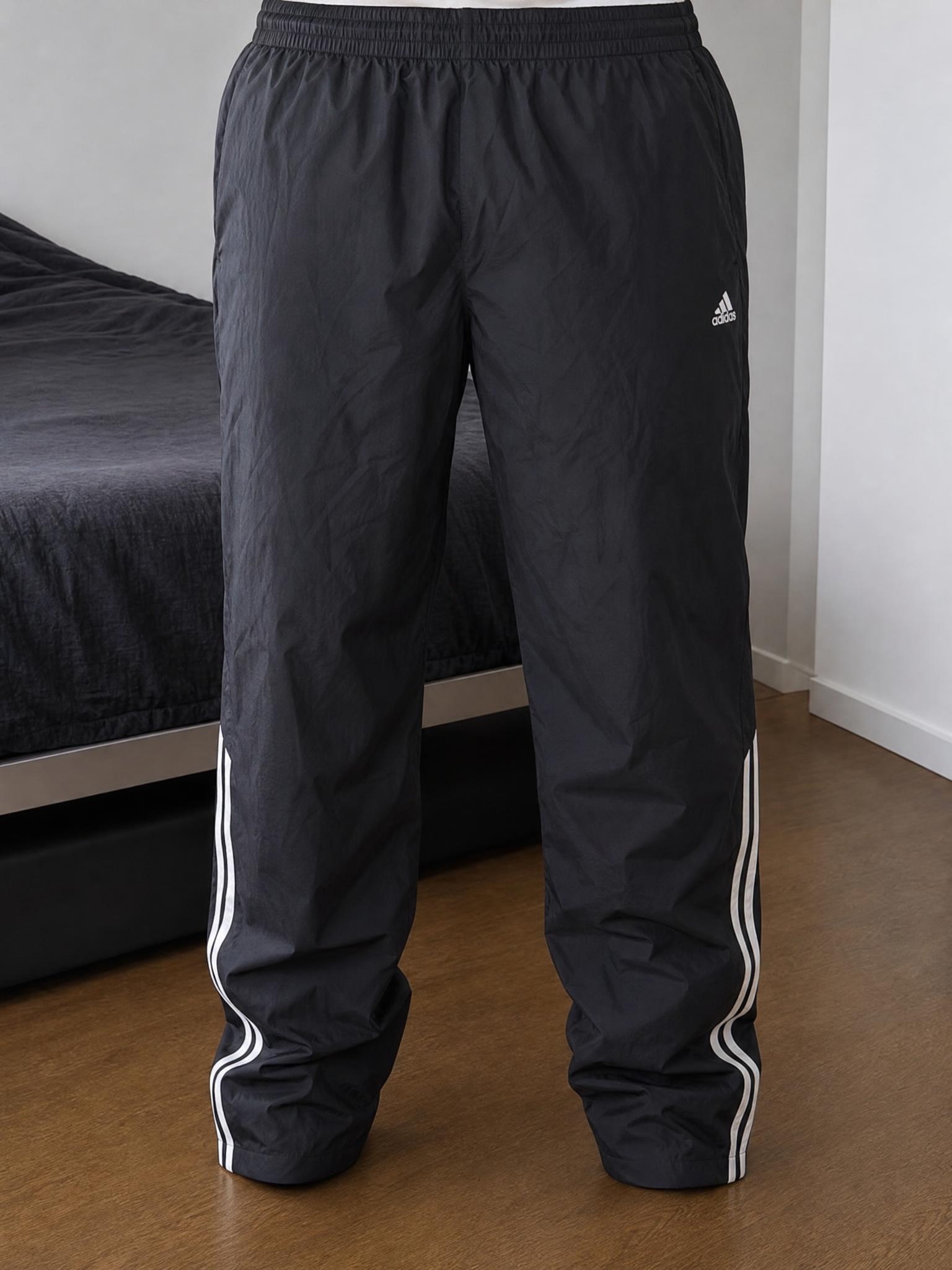 adidas Black Track Pants with 3-Stripes – Very Good