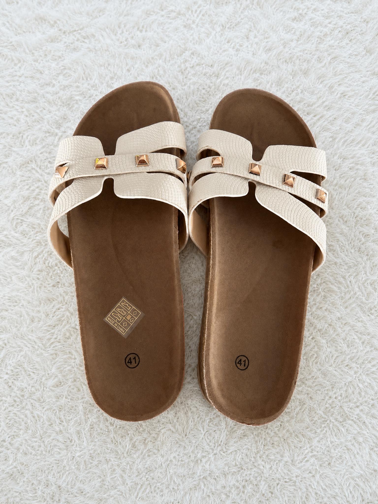 Cream Studded Slide Sandals EU 41 – Reptile Effect