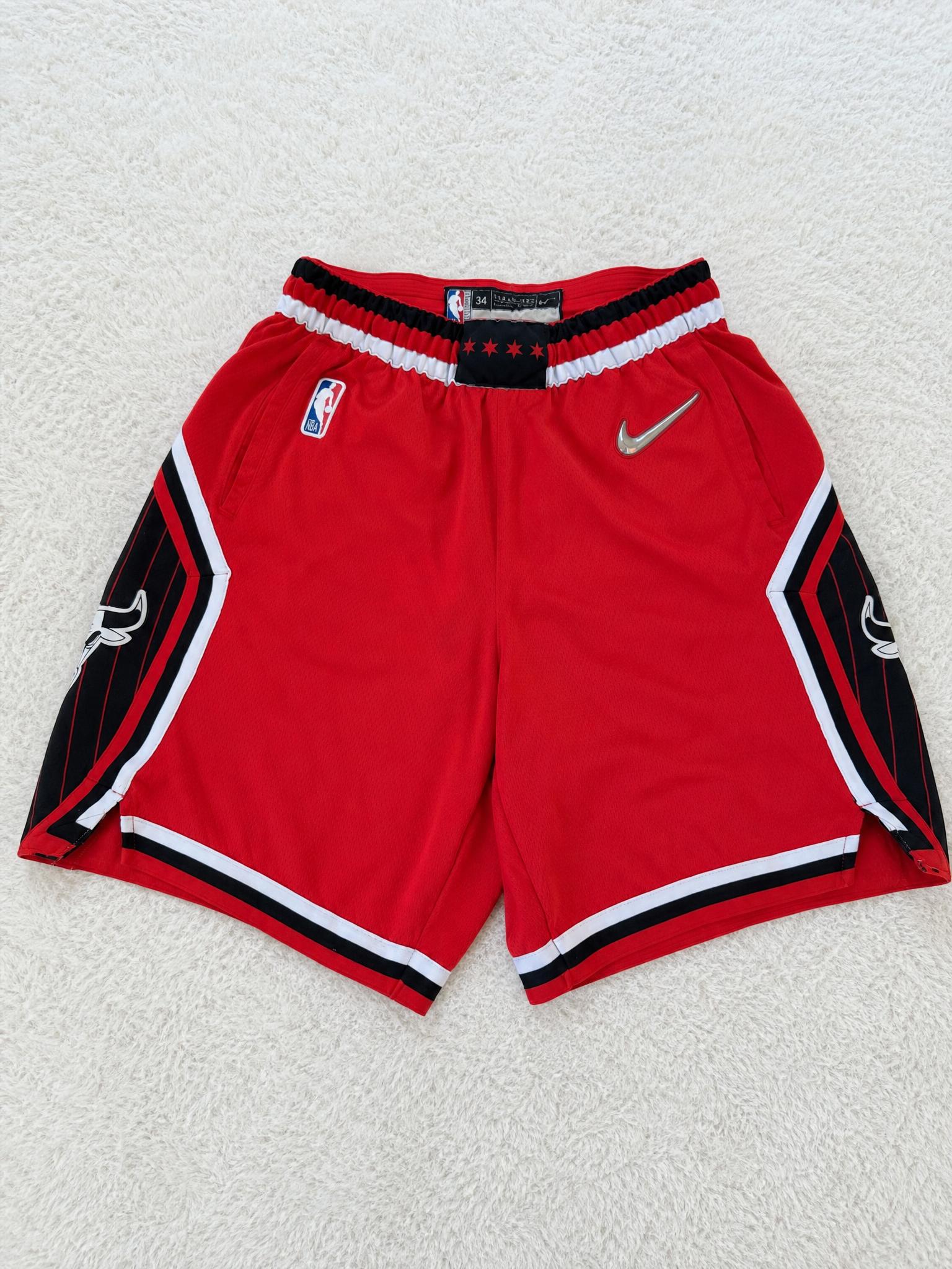 Nike NBA Basketball Shorts Red Black White Size 34 Very Good