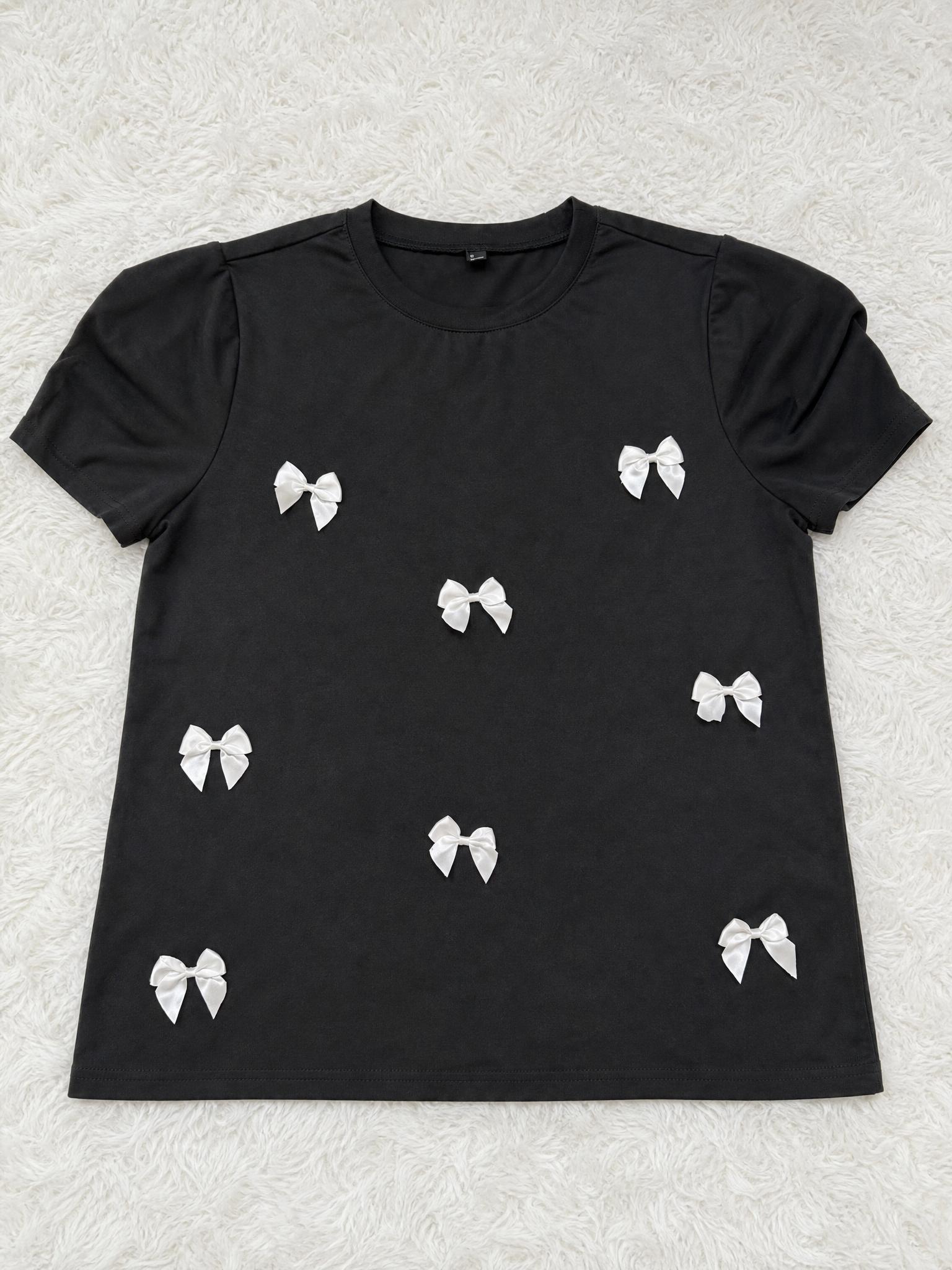 Black Bow Print T-Shirt with White Bows – Size L