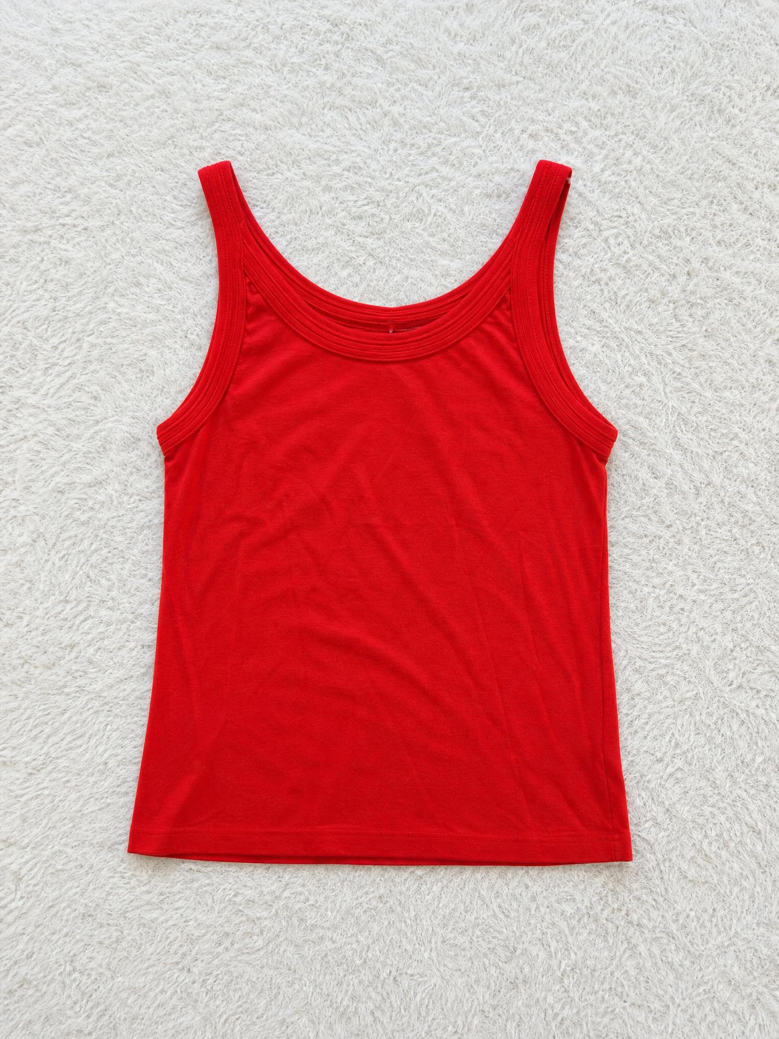 Red sleeveless tank top with scoop neck – very good condition