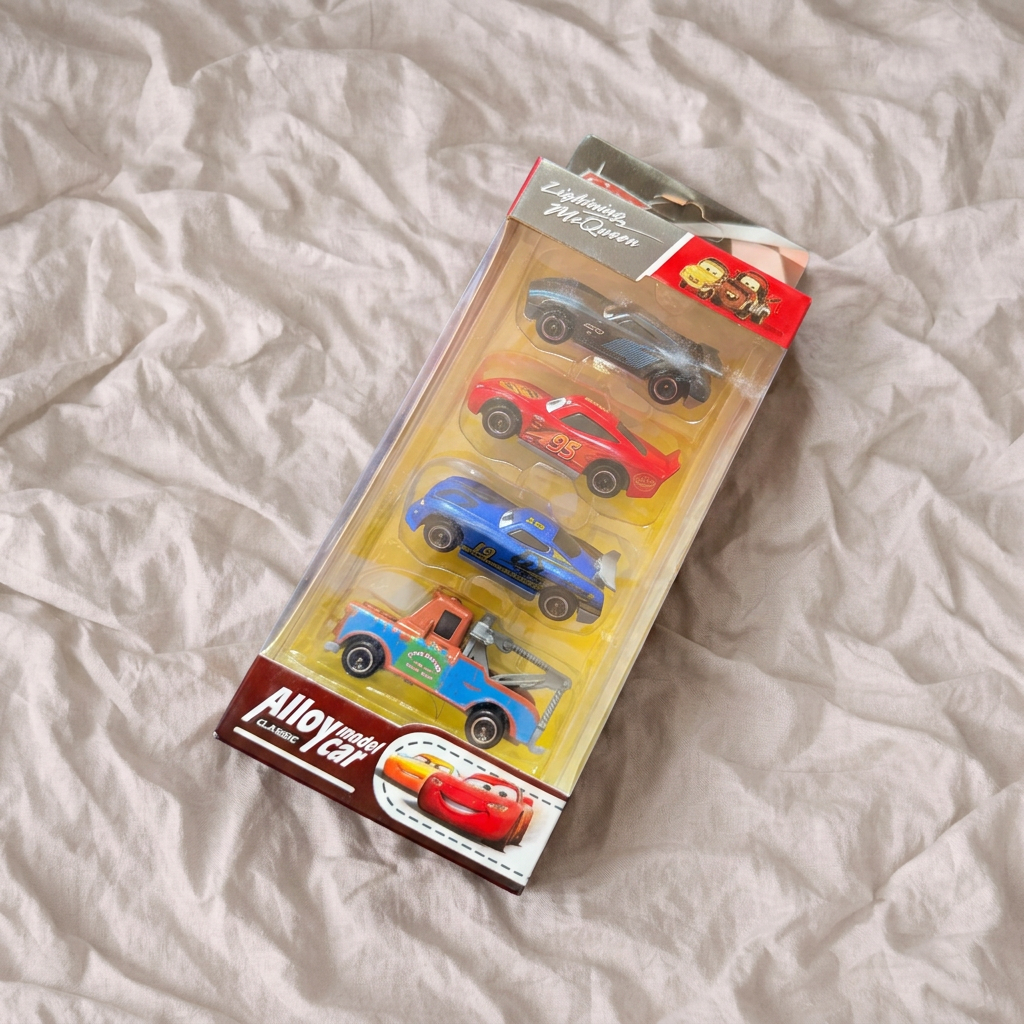 Cars Lightning McQueen 4-Piece Die-Cast Car Set