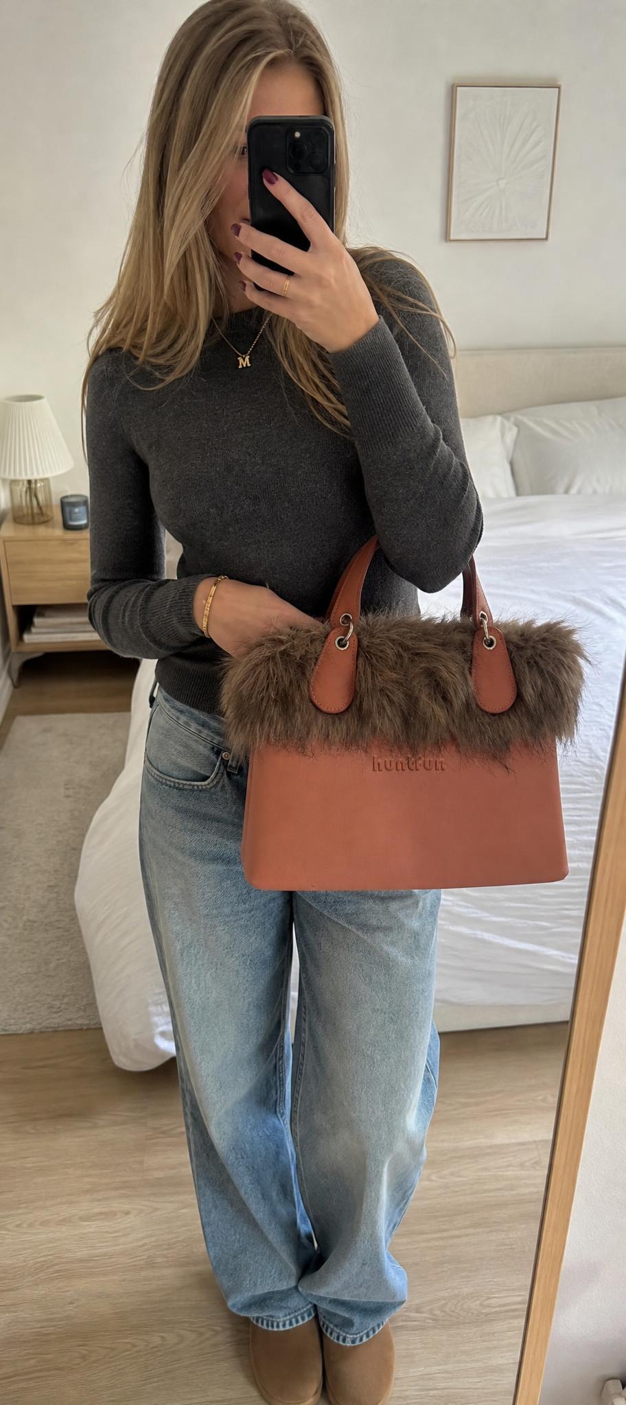 Terracotta faux fur trim handbag with top handles – very good