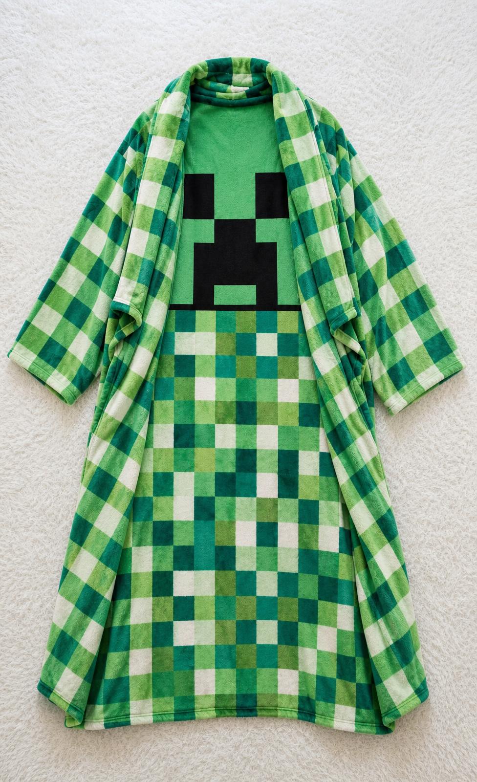 Green Creeper Pixel Hooded Dressing Gown