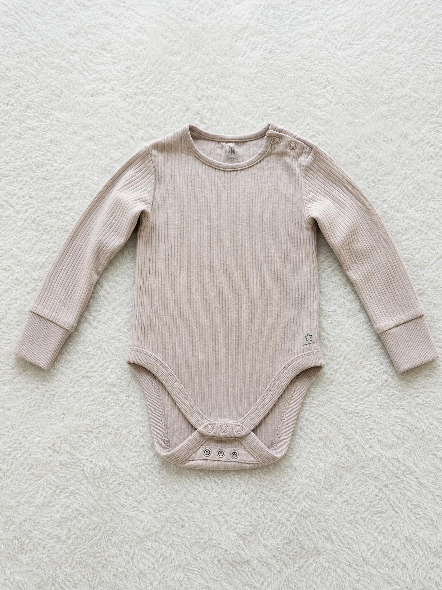 F&F Baby Ribbed Long-Sleeve Bodysuit Beige – Very Good
