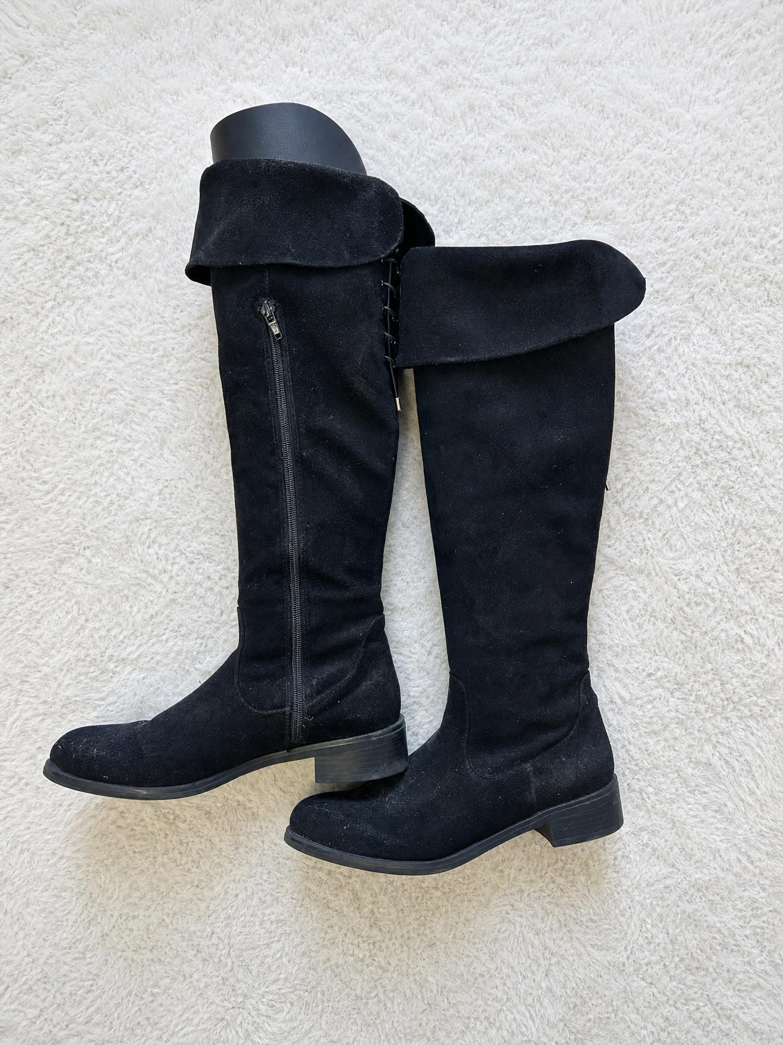 Black Foldover Knee-High Boots with Side Zip & Low Heel