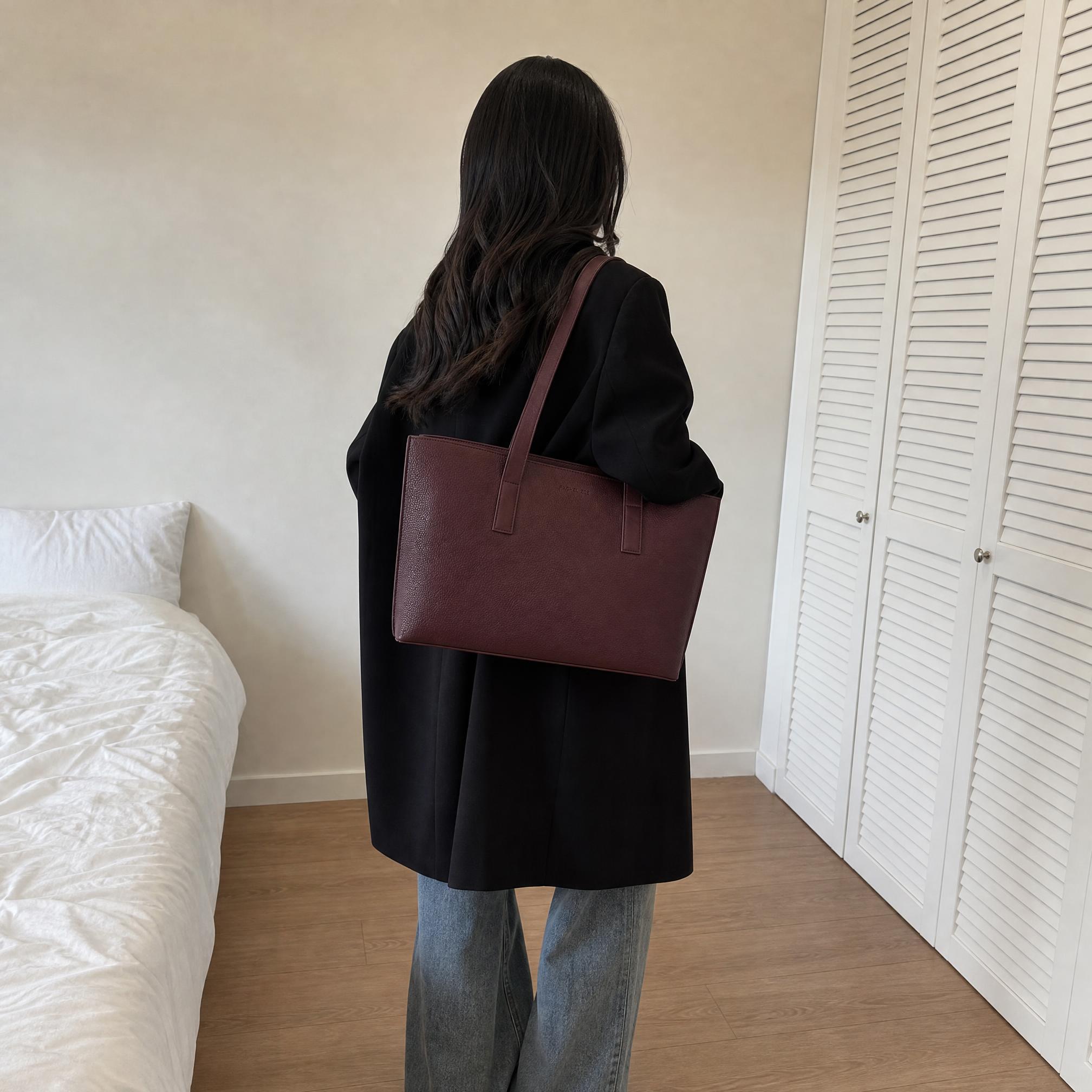 Rachel Zoe Burgundy Structured Tote Bag – Very Good