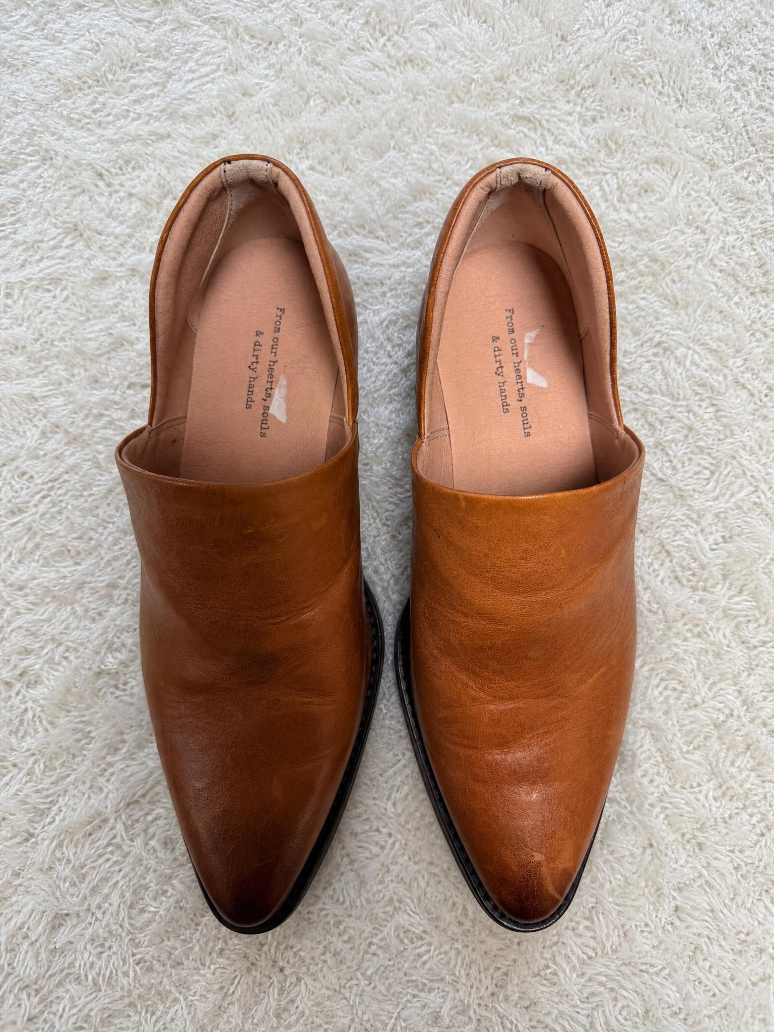 Cognac Brown Leather Pointed Ankle Boots EU 38