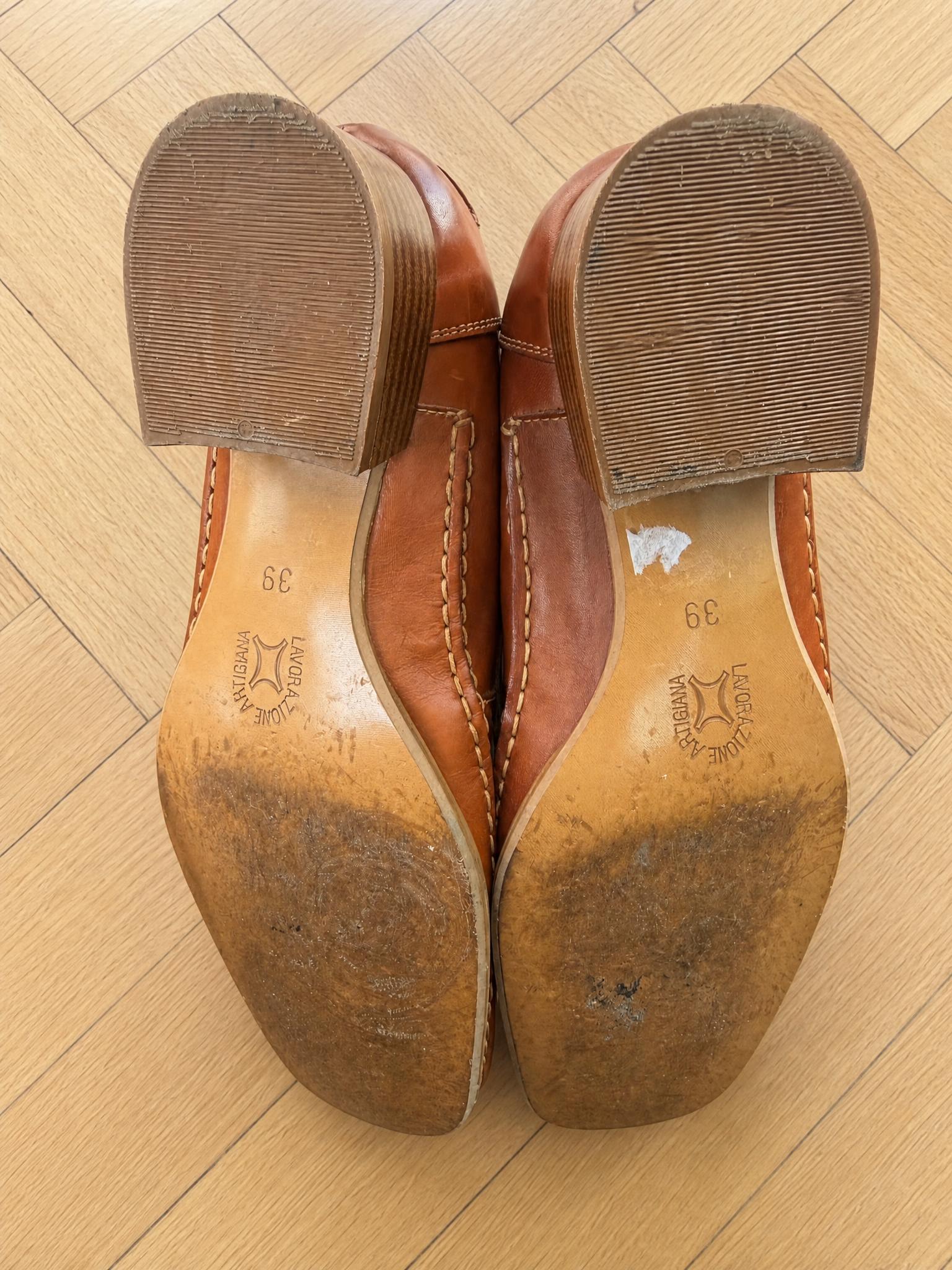 Brown leather moccasin loafers size 39 – artisan style
