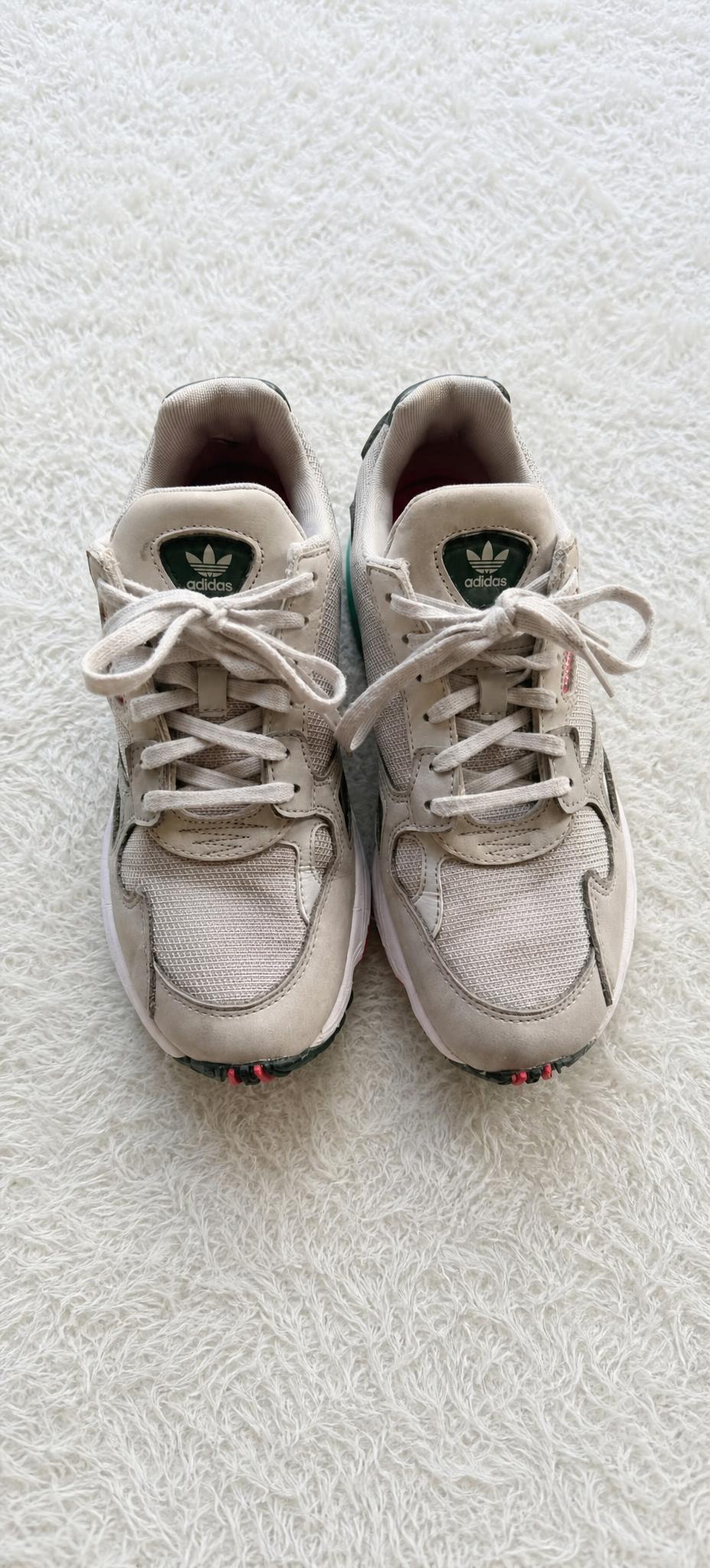 adidas chunky retro mesh trainers cream and grey very good