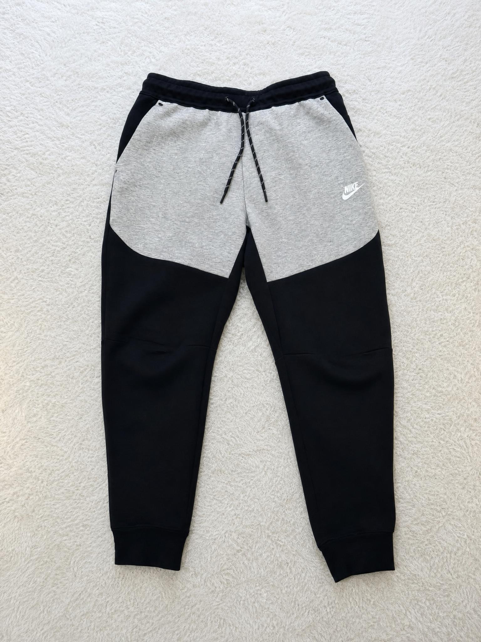 Nike black & grey colour-block joggers, tapered fit, very good