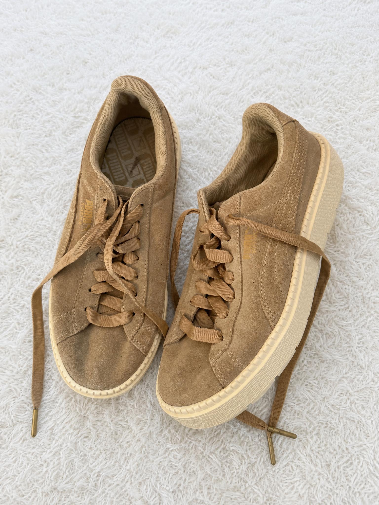 Puma tan suede low-top trainers with cream sole – good condition
