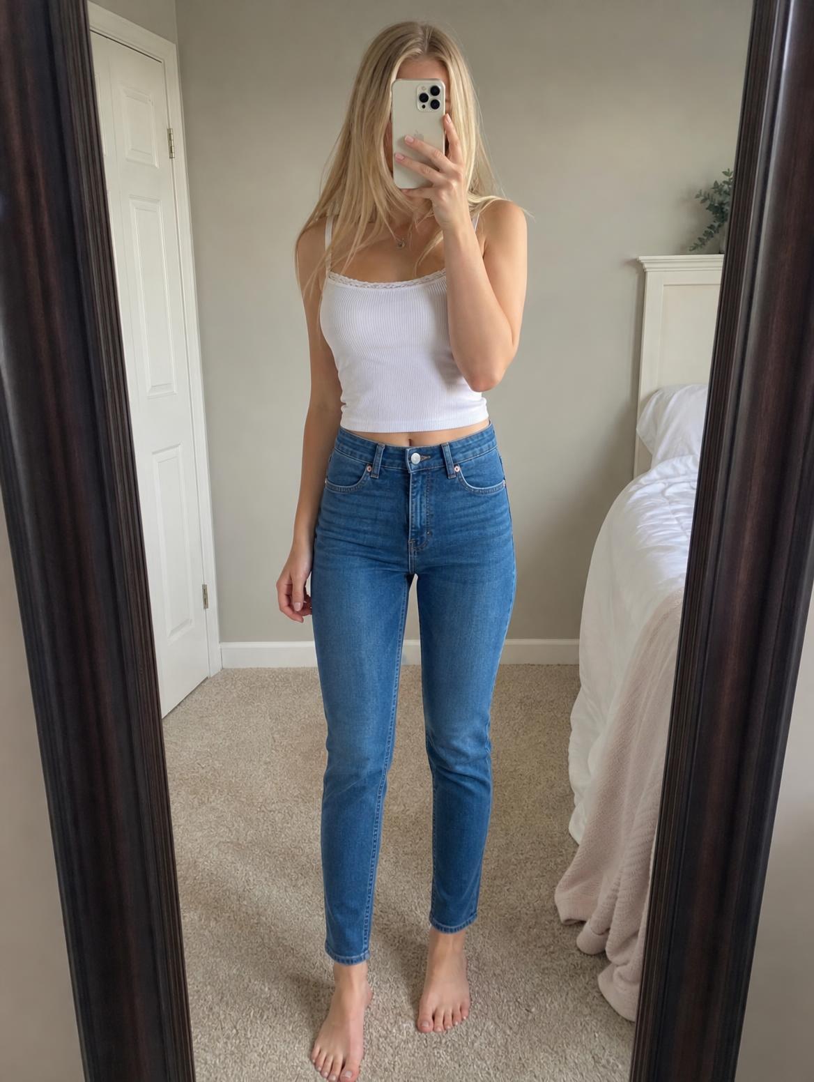 Blue High-Rise Skinny Jeans – Very Good Condition