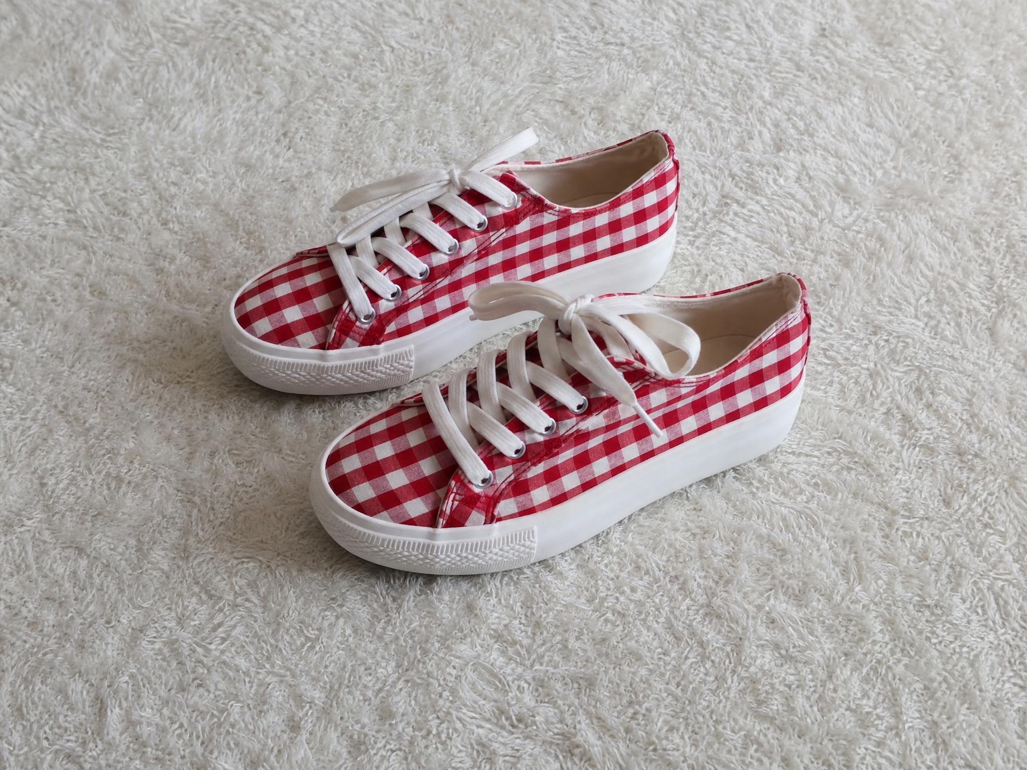 Red & White Gingham Canvas Trainers – Very Good Condition