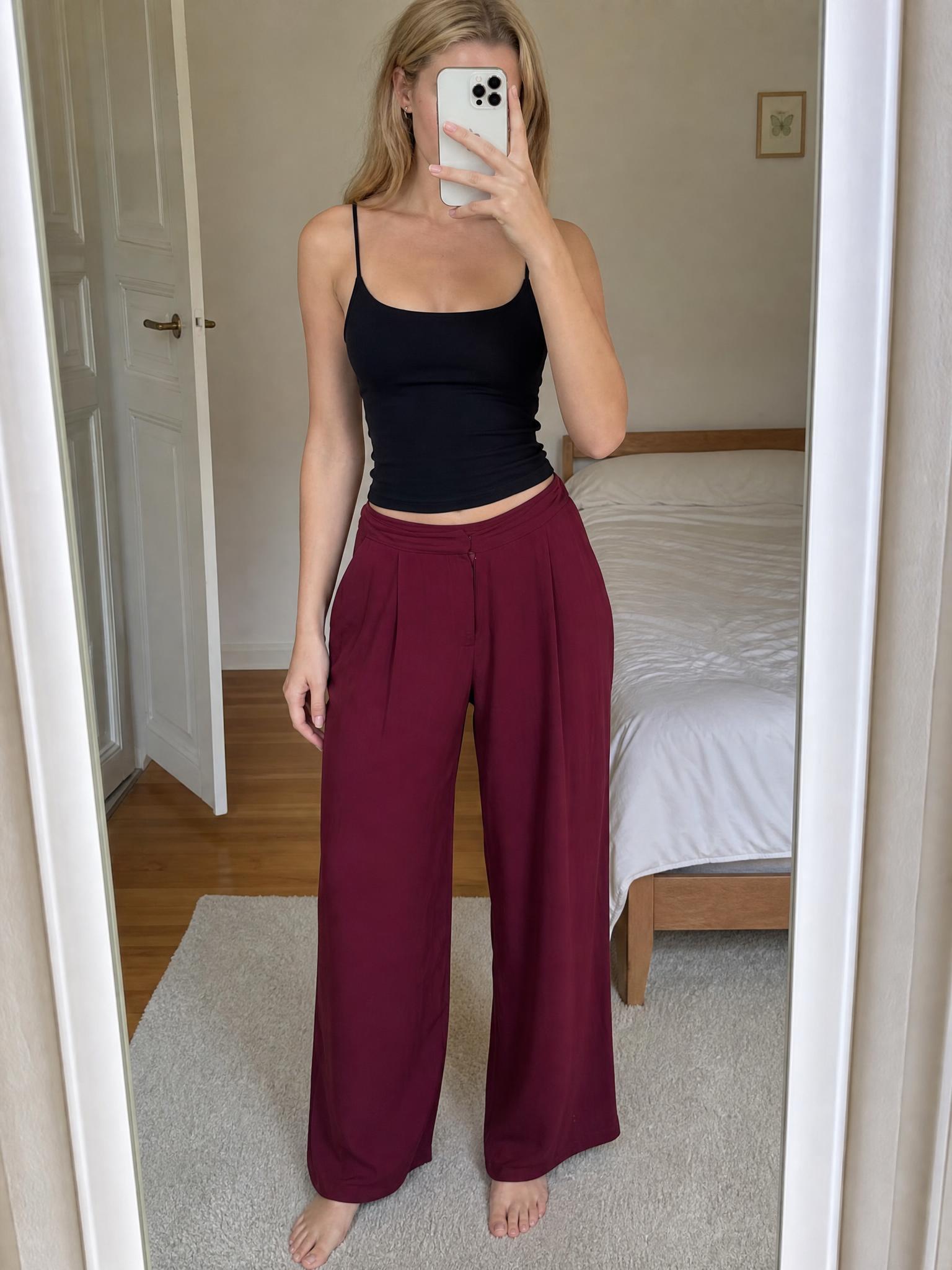Burgundy wide-leg trousers with elasticated waist