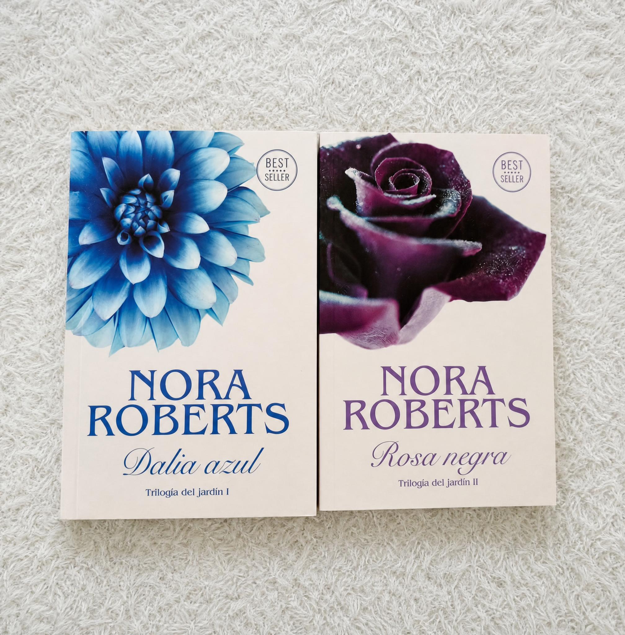 Nora Roberts Garden Trilogy Books 1 & 2 – Dalia azul / Rosa negra