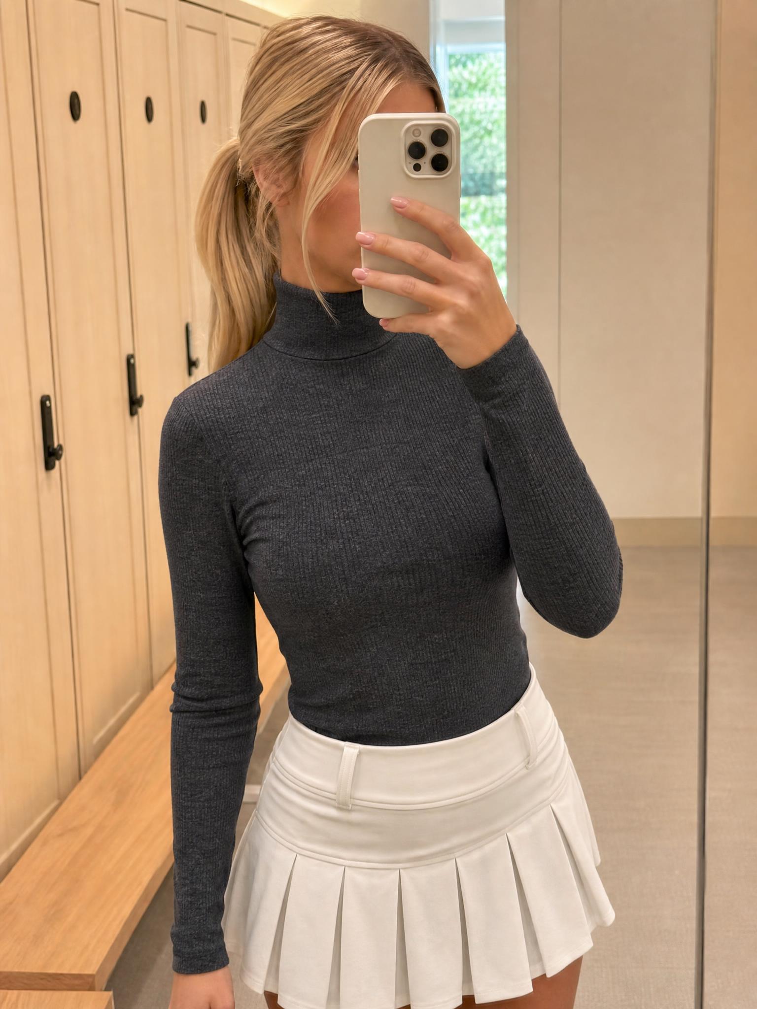 Charcoal Grey Ribbed Turtleneck Jumper – Very Good