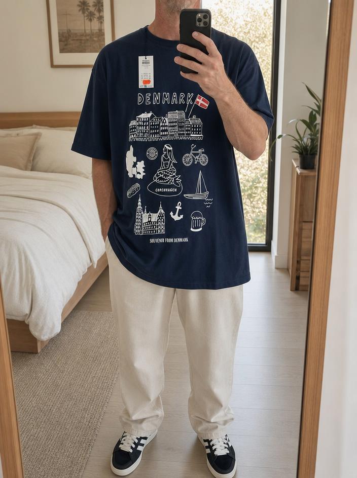 From Denmark Navy Copenhagen Souvenir Graphic T-Shirt New