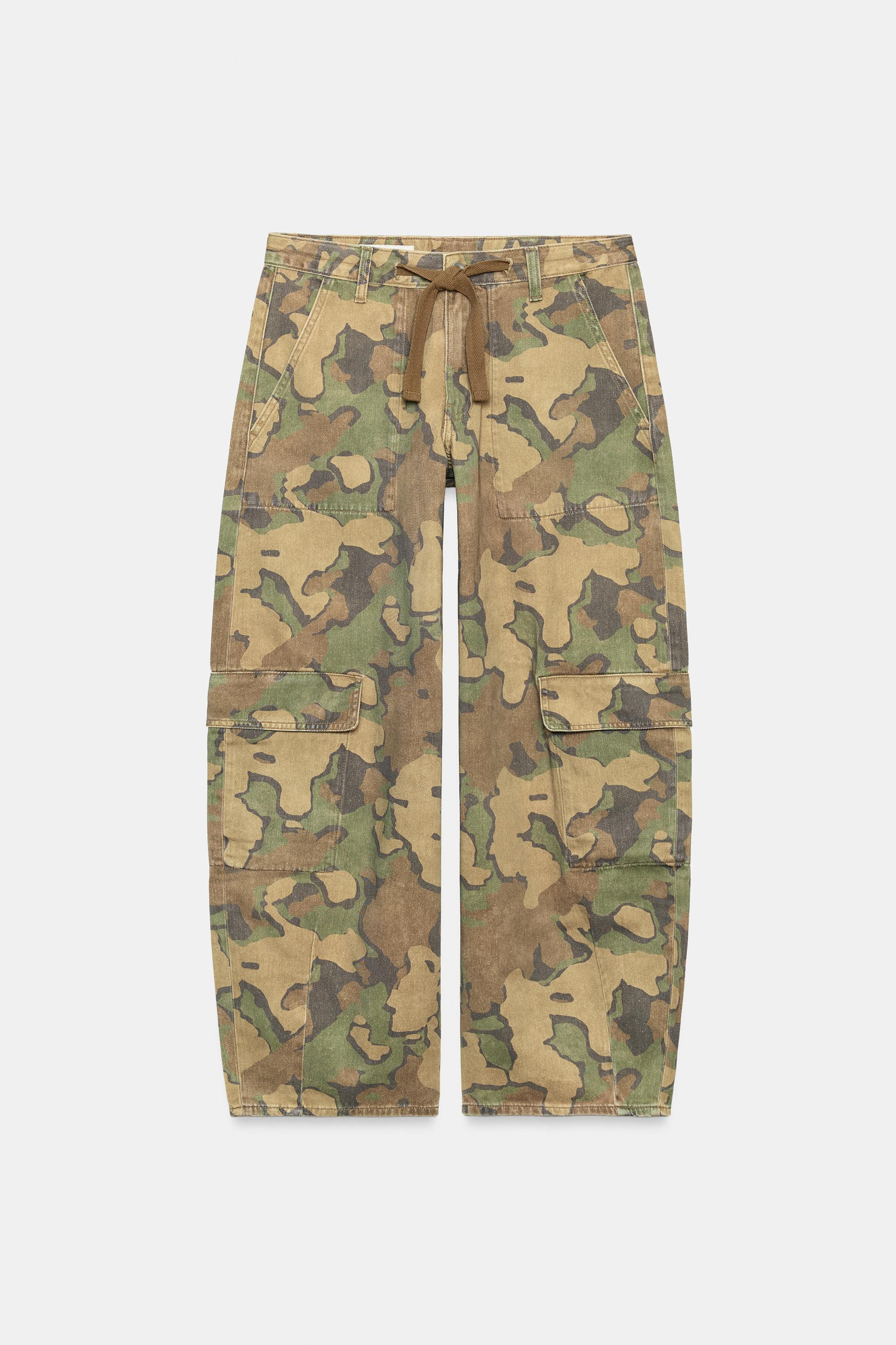 Zara, PRINTED OVERSIZE CARGO PANTS