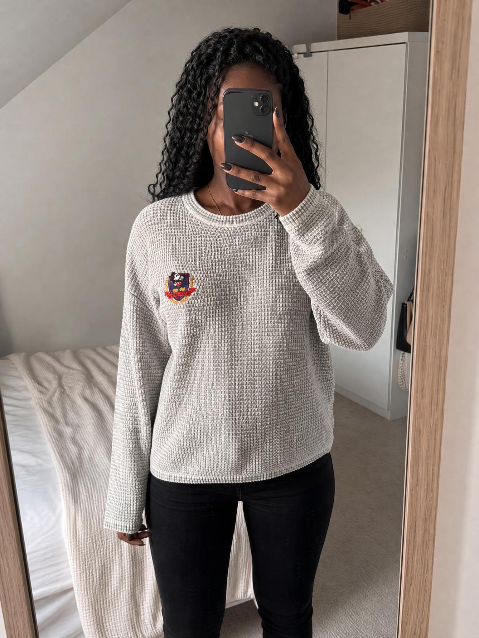 The Disney Store Mickey Mouse Knit Jumper – Very Good