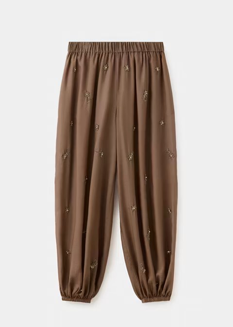 mango, BALLOON TROUSERS WITH EMBROIDERED APPLIQUÉS