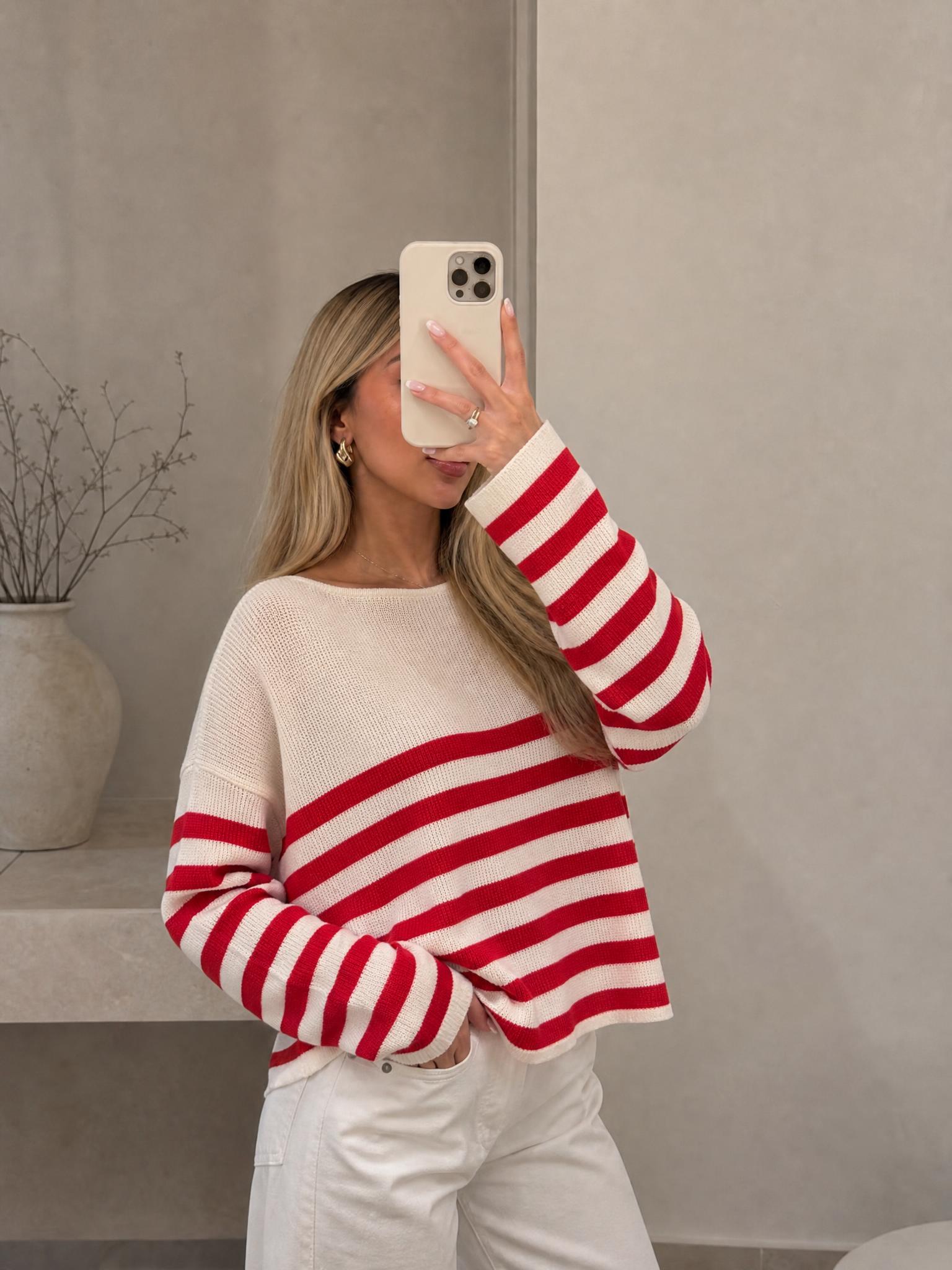 Cream Red Striped Knit Jumper Relaxed Fit Very Good Condition