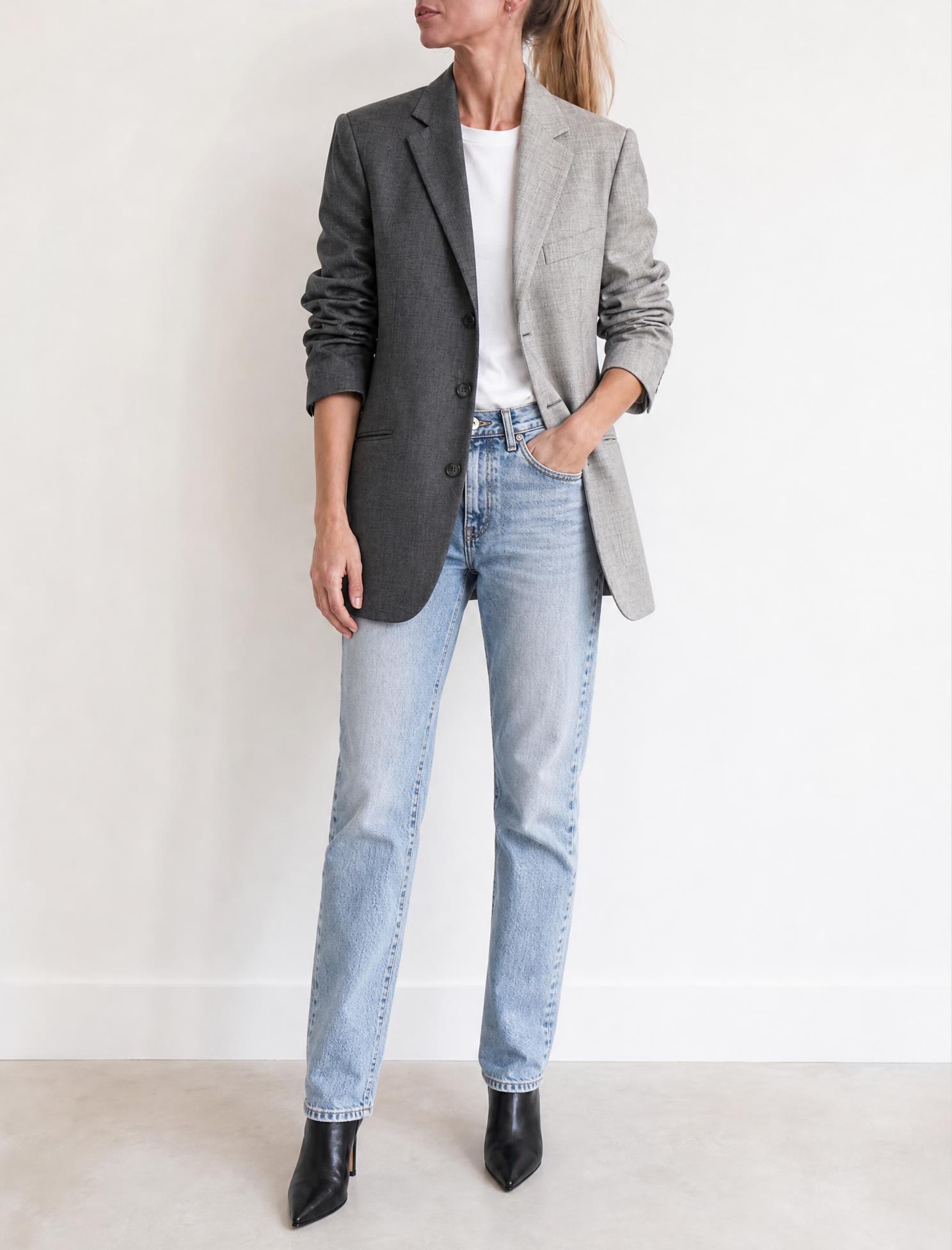 Grey Men's Tailored Blazer with Notched Lapels – Very Good