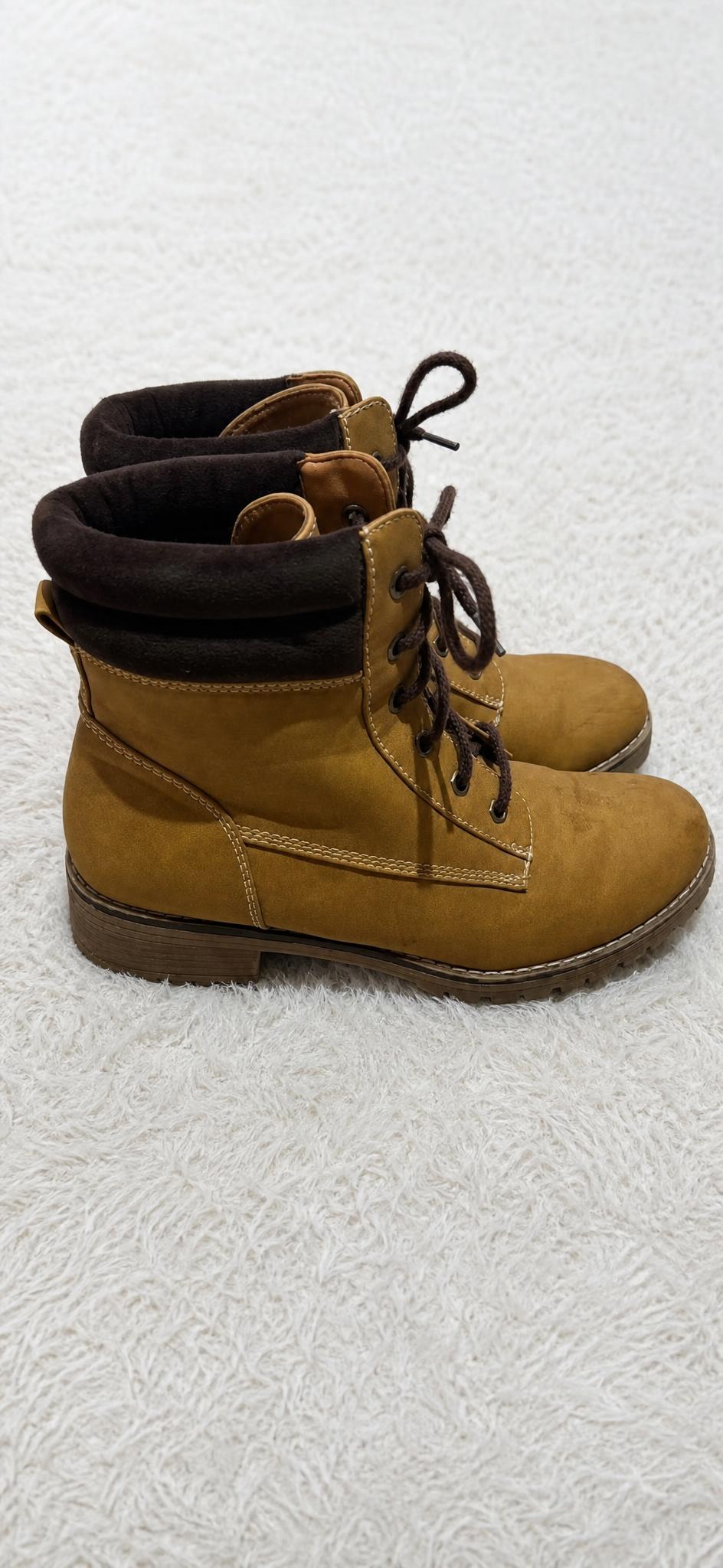 Tan suede-effect lace-up ankle boots with padded collar