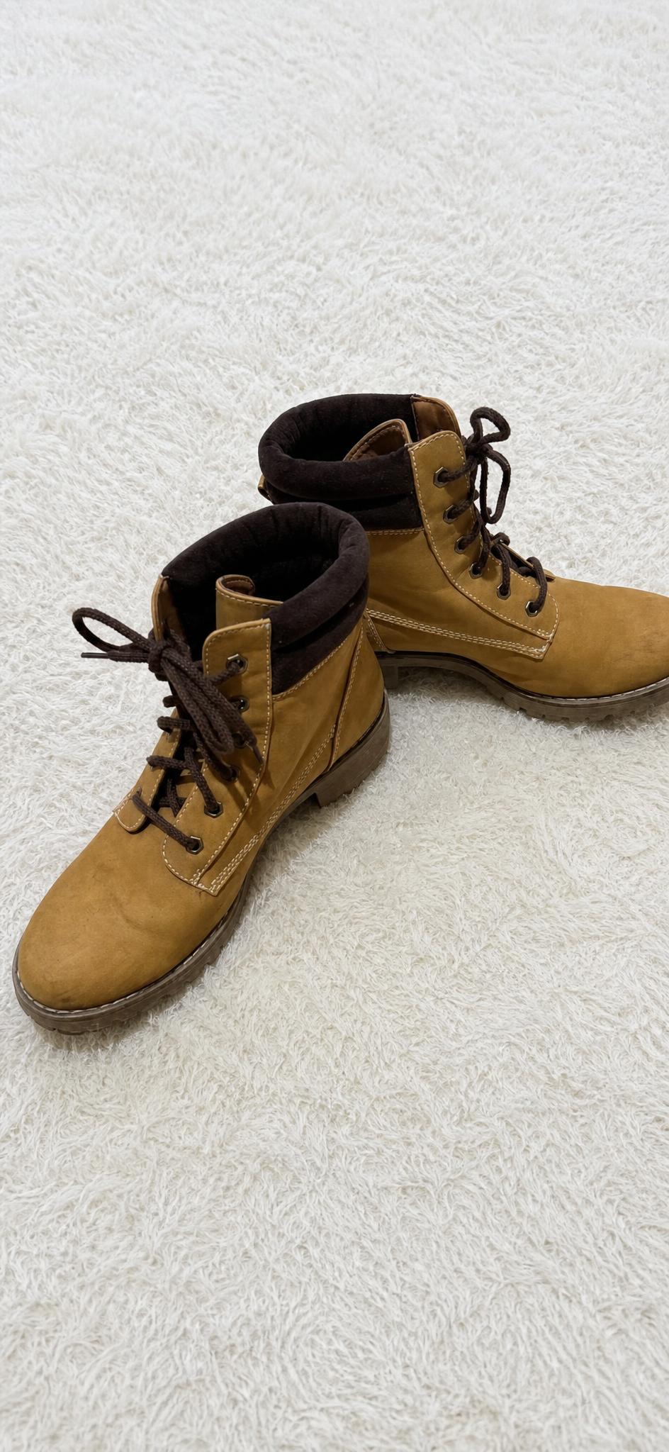 Tan Lace-Up Ankle Boots with Chunky Lug Sole
