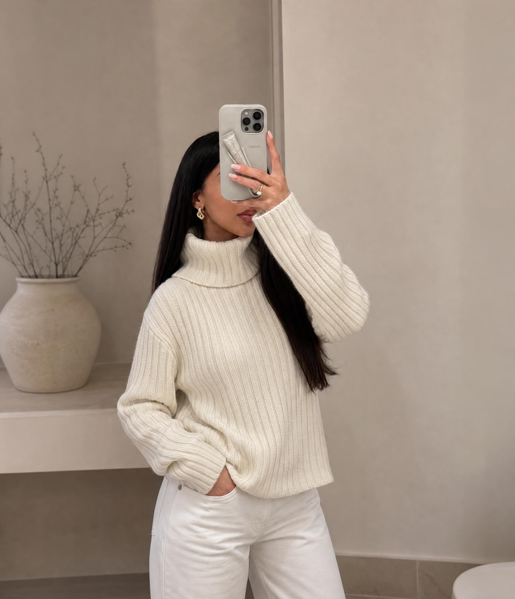Cream Ribbed Funnel-Neck Jumper – Boxy Fit, Very Good